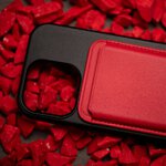 Portfel magnetyczny Leather Mag Wallet czerwony