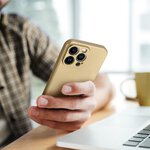 Futera METALLIC do IPHONE 14 zoty
