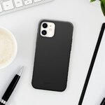 Futera Roar Space Case - do iPhone 15 Pro Czarny