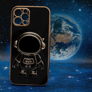 Nakładka Astronaut do Samsung Galaxy S24 Ultra czarna