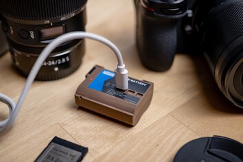 Akumulator Newell zamiennik NP-FM500H USB-C do Sony