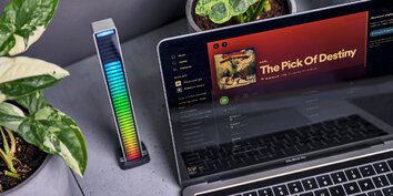 Equalizer RGB Redleaf 40LED - srebrny