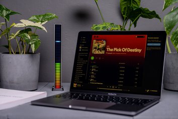 Equalizer RGB Redleaf 40LED - srebrny