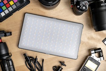 Lampa LED Newell RGB-W Rangha Max