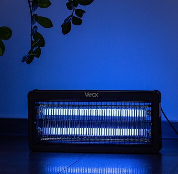 Lampa owadobójcza UV na owady komary 30W