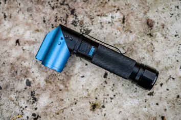 Latarka taktyczna Newell FL1000LUV USB-C z UV i laserem