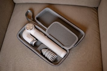 Masażer wibracyjny FeiyuTech KiCA Evo mini - biały