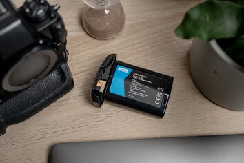 Pokrywa komory akumulatora Newell BL-7 do Nikon