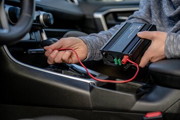 Przetwornica napięcia Newell z modyfikowaną sinusoidą - 12 V / 230 V, 500 W